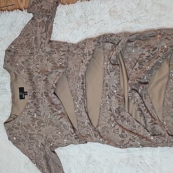 Ronni Nicole Sequin Dress - Picture 4 of 5